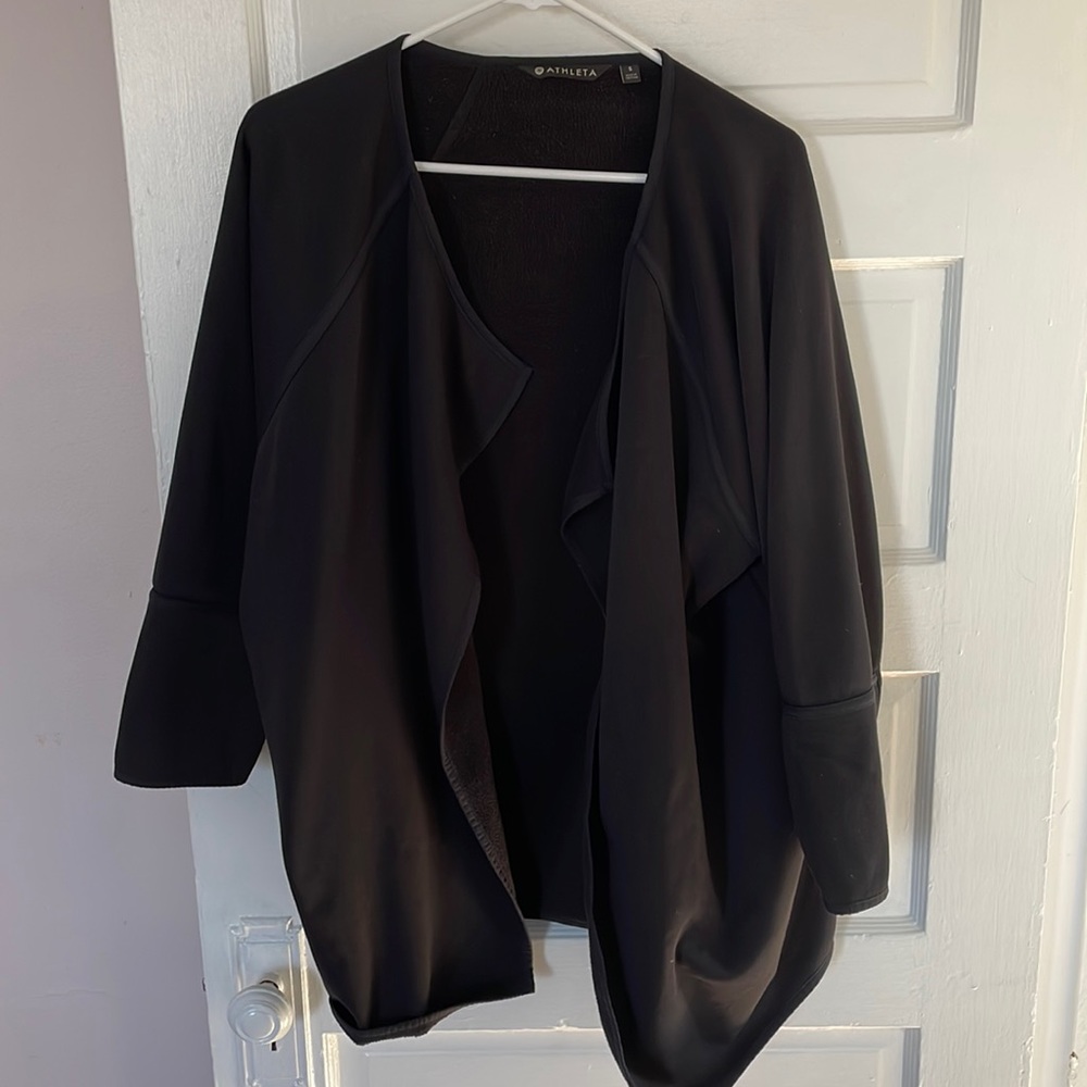 Athleta shrug - S